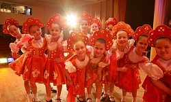 русские красавицы из хореографической студии 